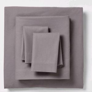 Queen Easy Care Solid Sheet Set Gray - Room Essentials